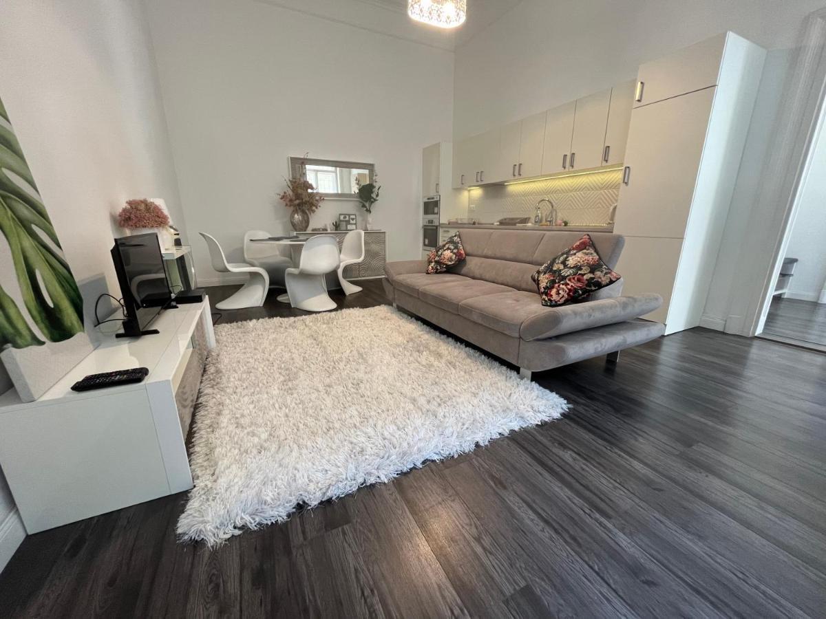 Inn The Downtown Budapest Bagian luar foto